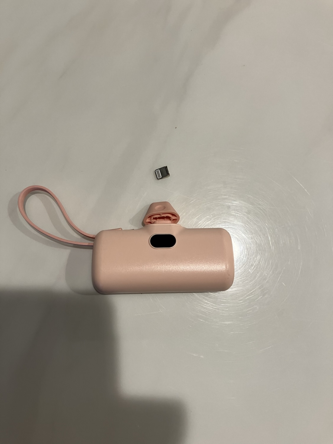 壊れたポータブル充電器
